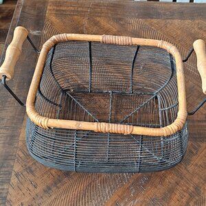 Wood and Metal Wire Handle Handled Basket Chicken Eggs Storage Country Farmhouse